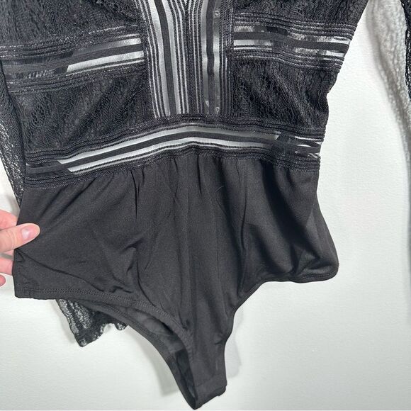 Lulu’s Casita Black Sheer Lace Long Sleeve Bodysuit Size Medium Sexy Party Club - Picture 11 of 16